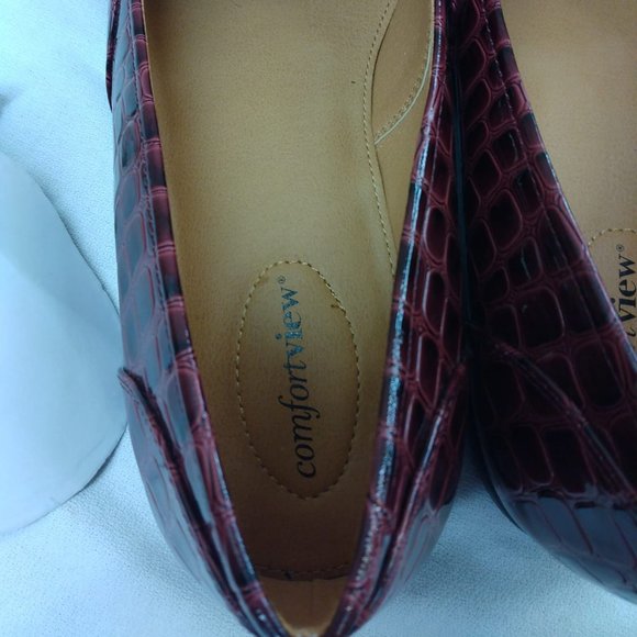 NWB Size 10.5 WW Comfort View Leisa Flat Women's Burgundy Shoes - Picture 5 of 5